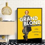affiche du film le grand blond avec une chaussure noire