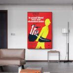 affiche le grand blond avec une chaussure noir