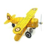 avion en tole ancien