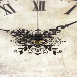 horloge vintage beige