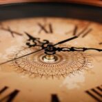 horloge vintage bois