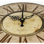 horloge vintage marron
