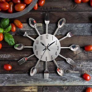 horloge couverts