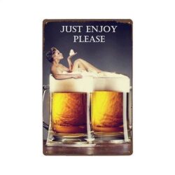 Plaque Métal Vintage Pin-up Bière