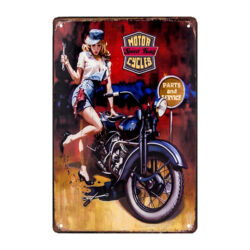 plaque métal publicitaire moto avec femme dessus